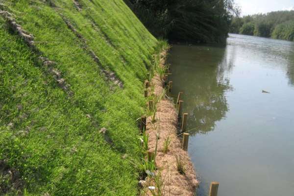 Application examples 3D erosion control blankets